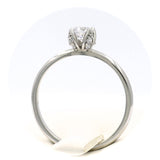 Μονόπετρο δαχτυλίδι